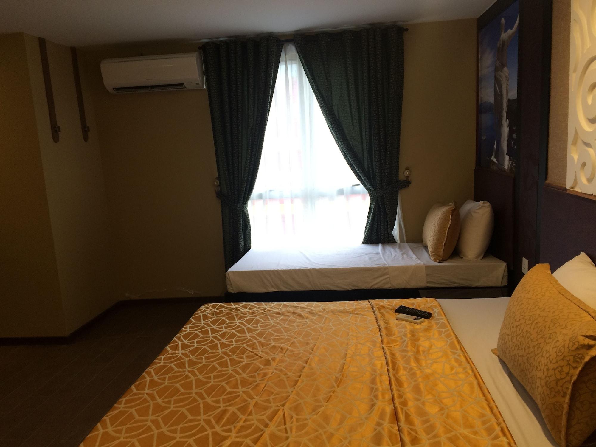 Eurotel Vivaldi Araneta Quezon City Exterior foto