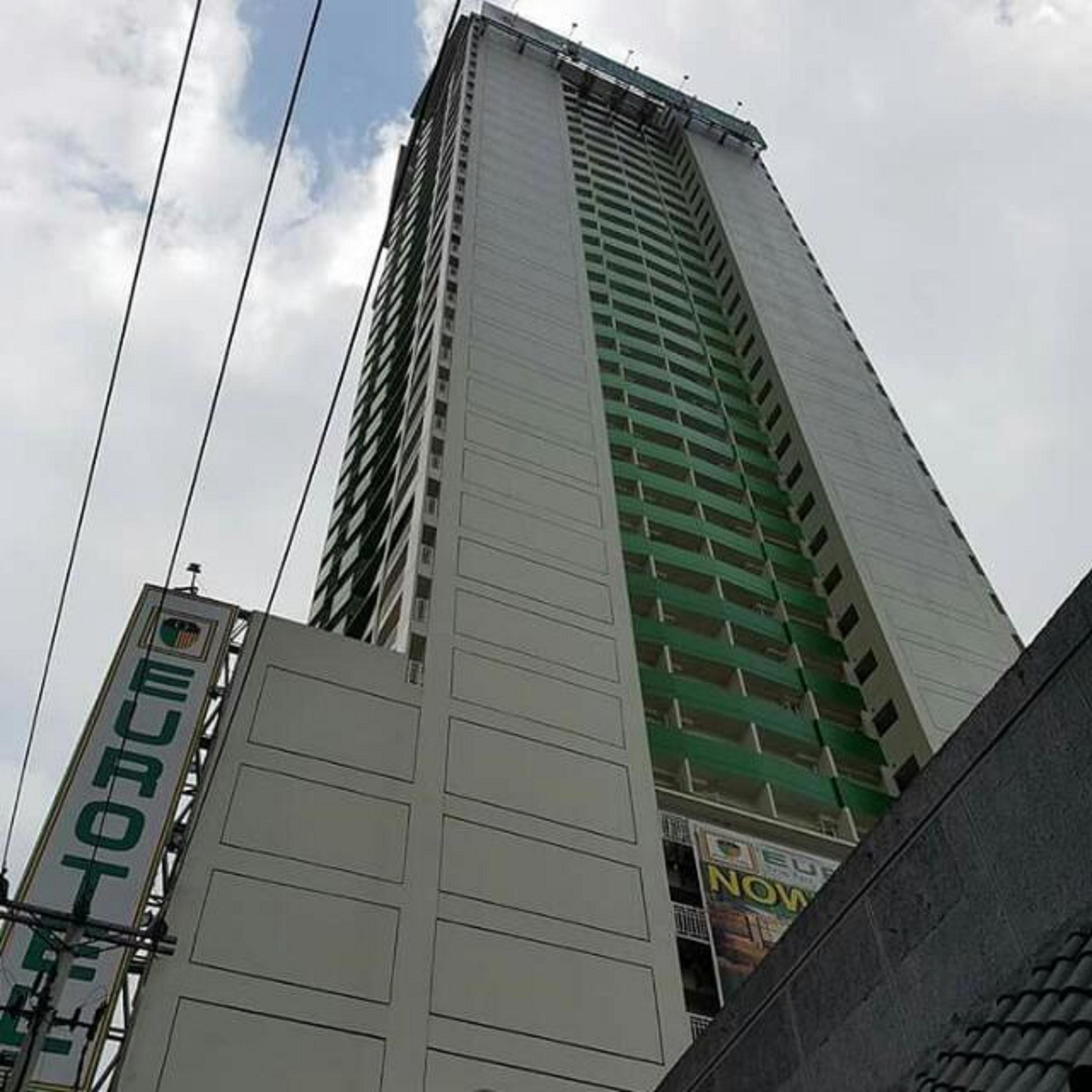 Eurotel Vivaldi Araneta Quezon City Exterior foto